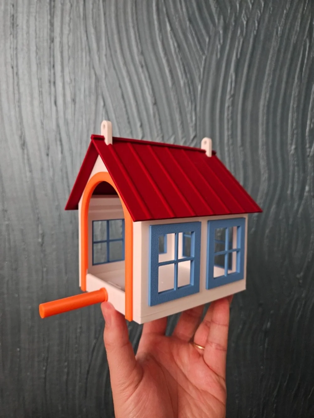Source Unknown Plastic Birdhouse Perch in Red, Orange, Blue, White